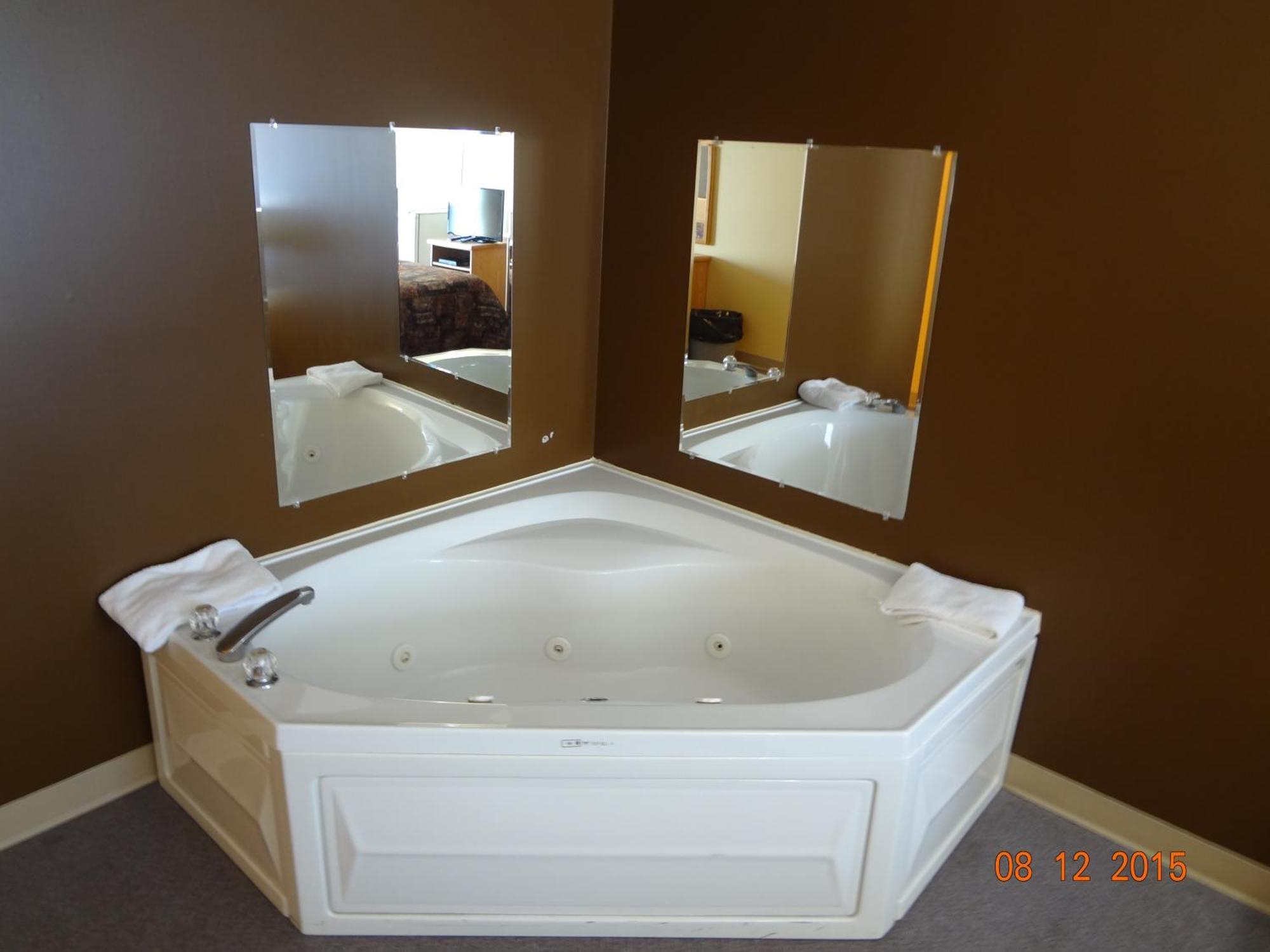 Canadas Best Value Inn Kapuskasing Room photo