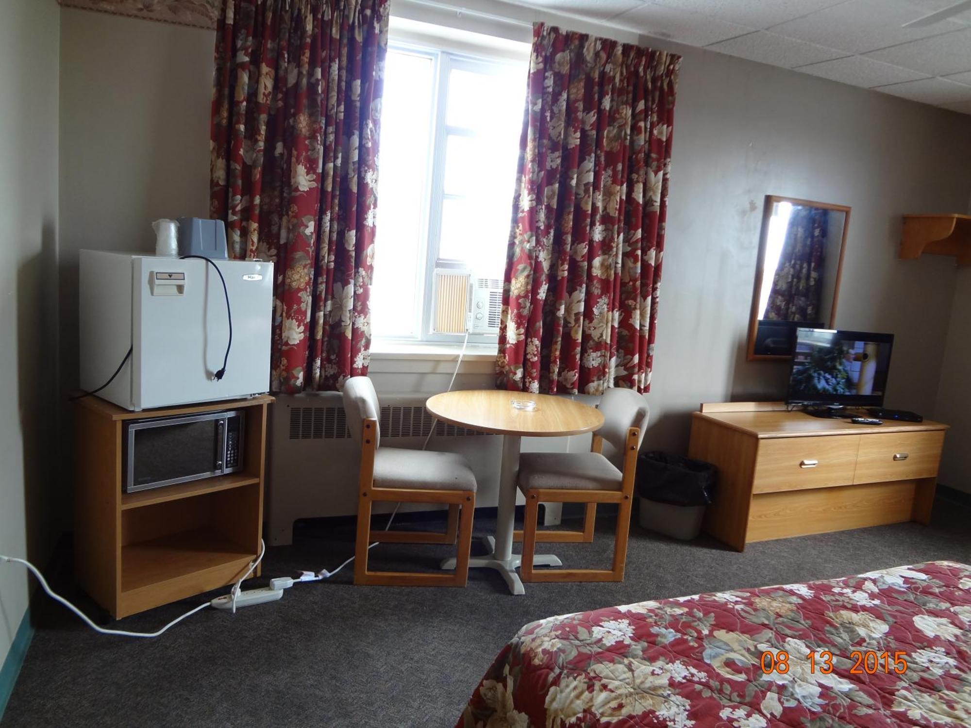 Canadas Best Value Inn Kapuskasing Room photo